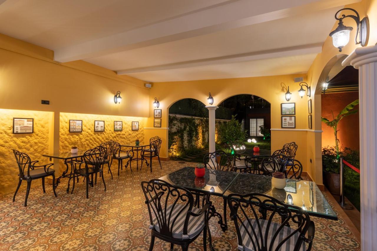 Motif Hotel Çeşme Eksteriør billede